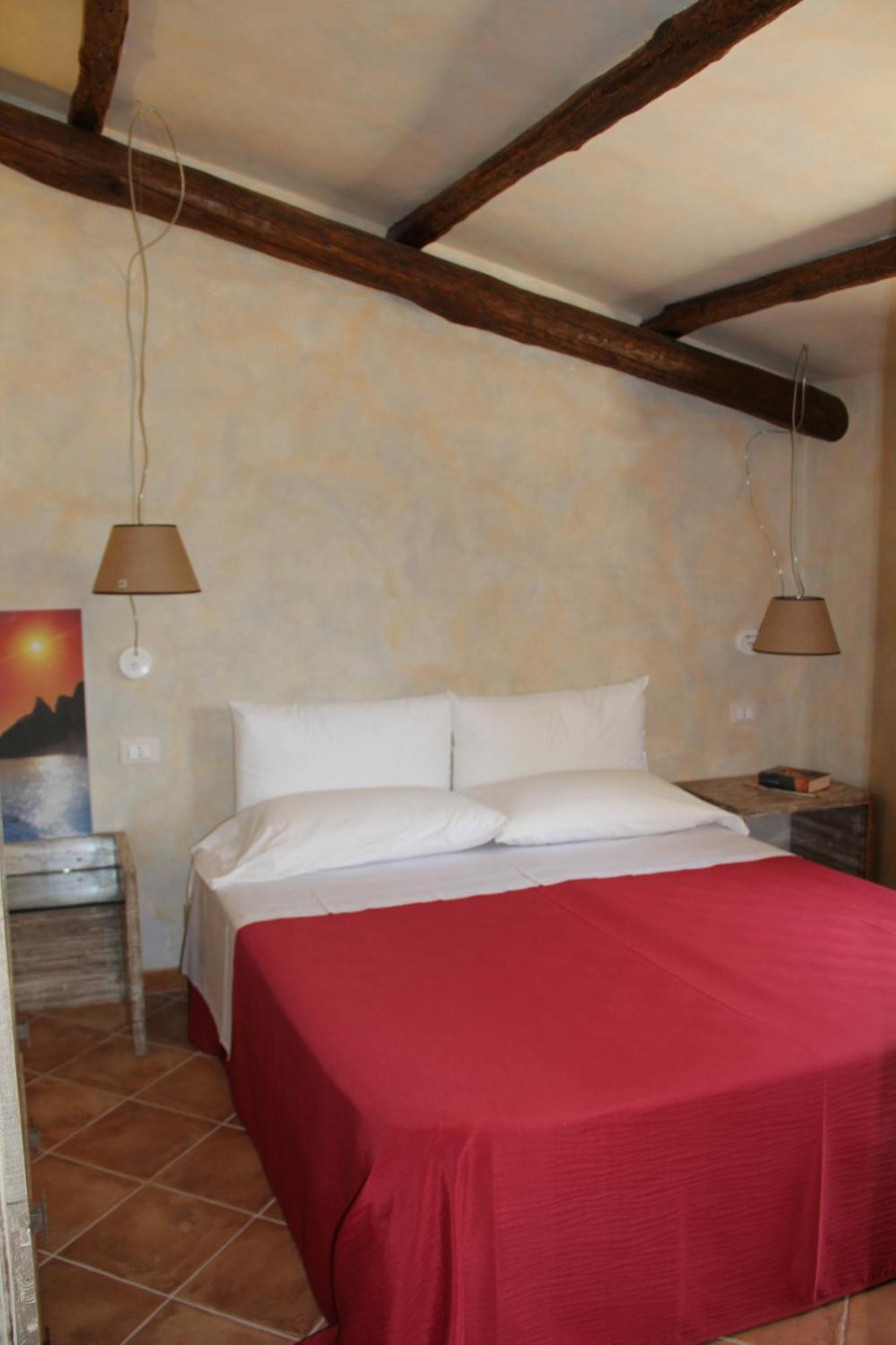 Tenuta Conte Ruggero Santa Domenica  Ngoại thất bức ảnh