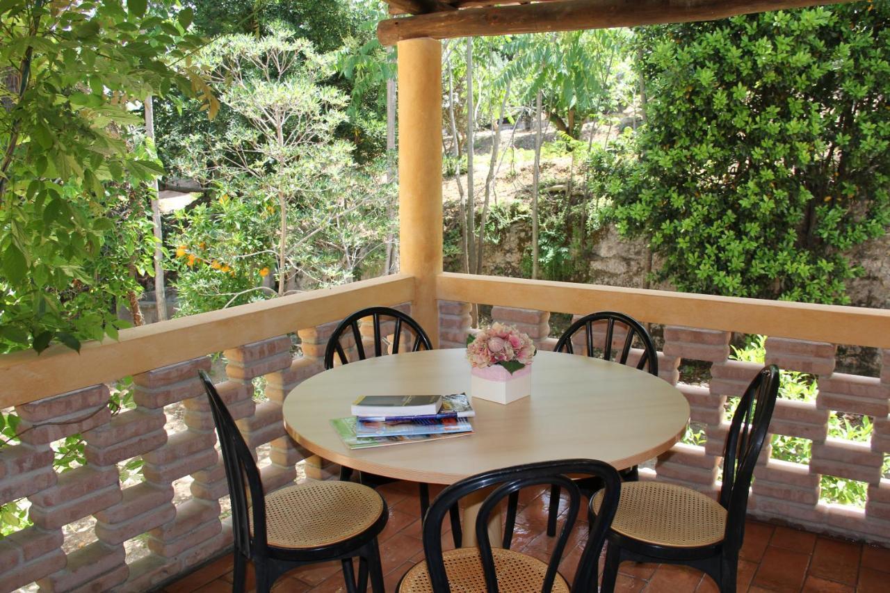 Tenuta Conte Ruggero Santa Domenica  Ngoại thất bức ảnh