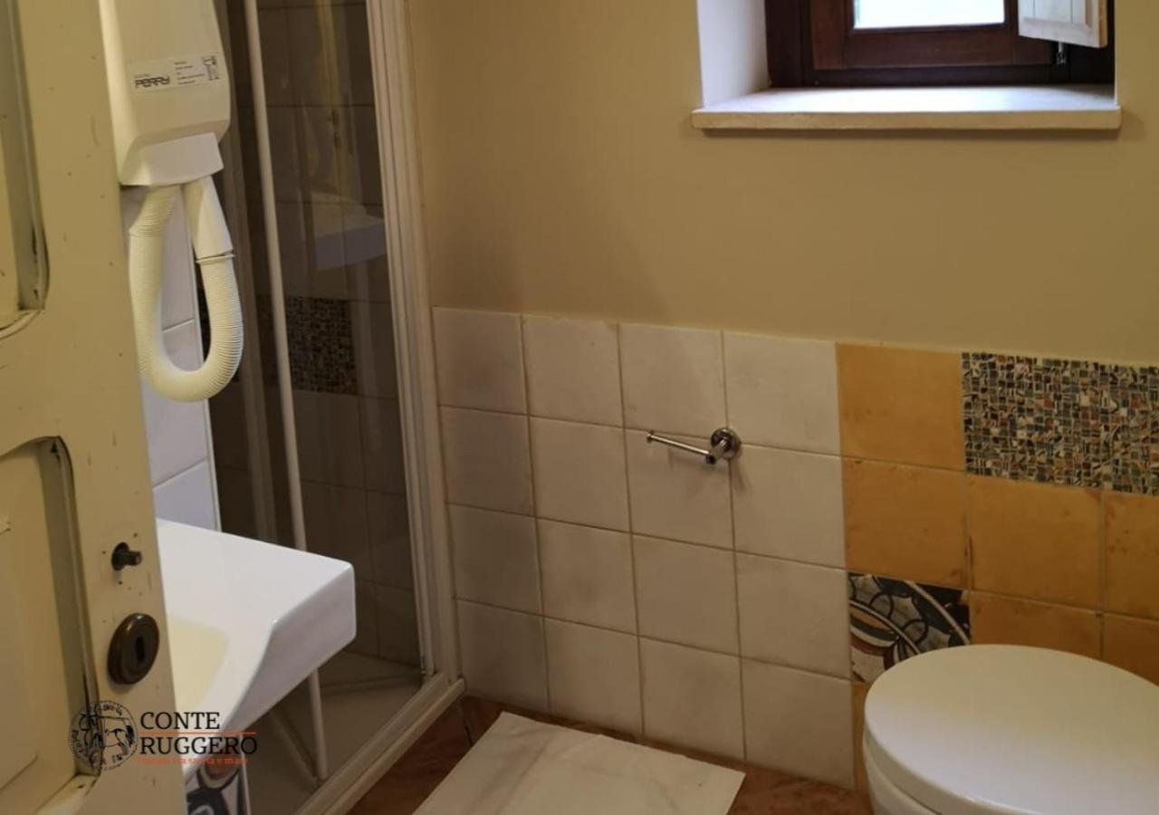 Tenuta Conte Ruggero Santa Domenica  Ngoại thất bức ảnh