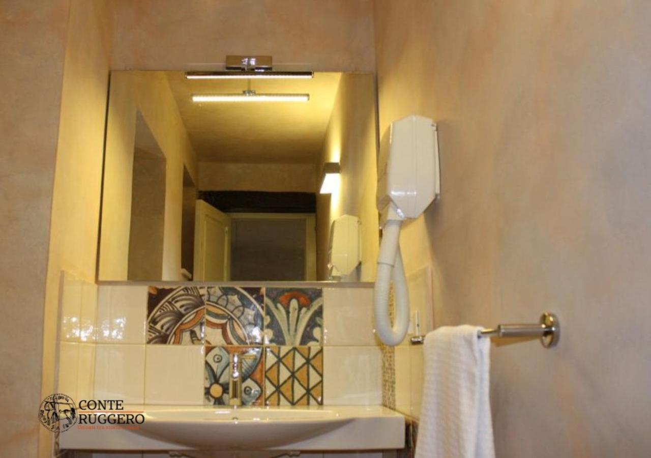 Tenuta Conte Ruggero Santa Domenica  Ngoại thất bức ảnh